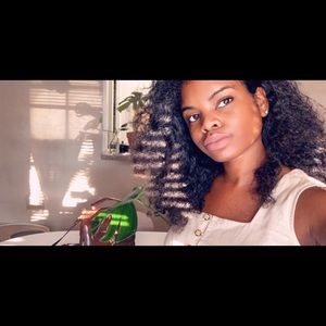 Meet your Posher, Gabrielle